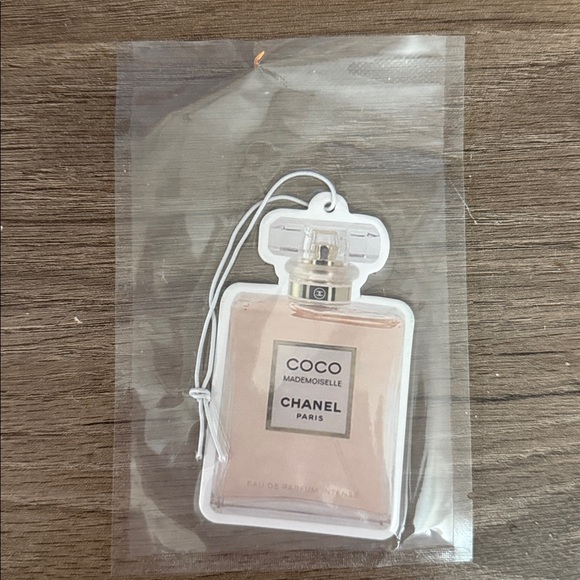 Car Air Freshener - (2) New in Plastic - Picture 6 of 6